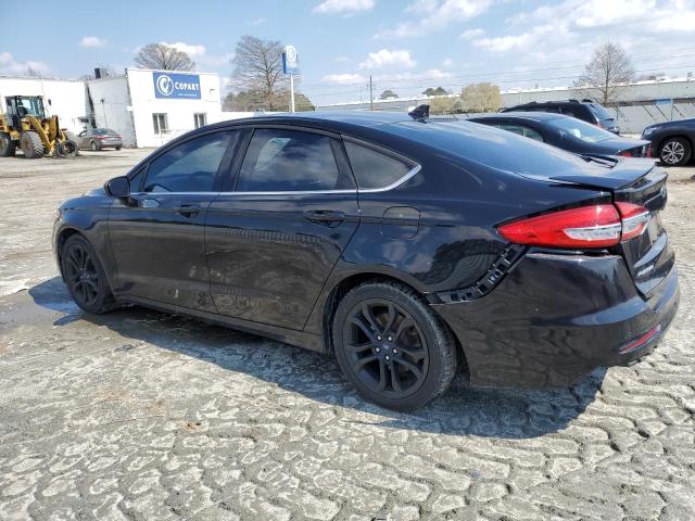 3FA6P0HD0KR284414 - 2019 FORD FUSION SE BLACK photo 2