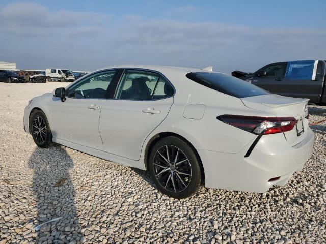 4T1G11AK7PU088545 - 2023 TOYOTA CAMRY SE NIGHT SHADE WHITE photo 2