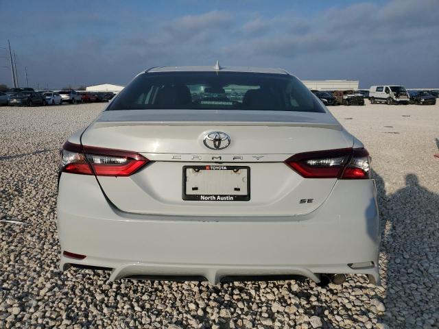 4T1G11AK7PU088545 - 2023 TOYOTA CAMRY SE NIGHT SHADE WHITE photo 6