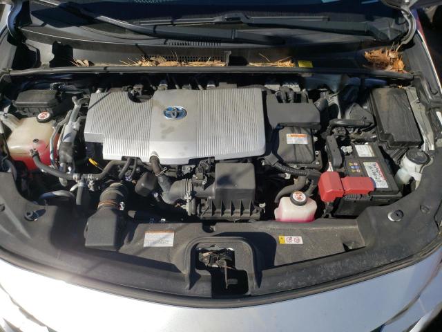 JTDKARFP8H3051951 - 2017 TOYOTA PRIUS PRIM SILVER photo 11