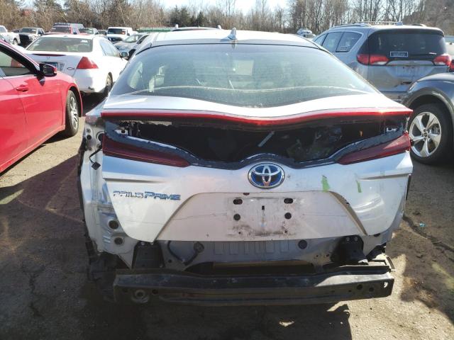 JTDKARFP8H3051951 - 2017 TOYOTA PRIUS PRIM SILVER photo 6