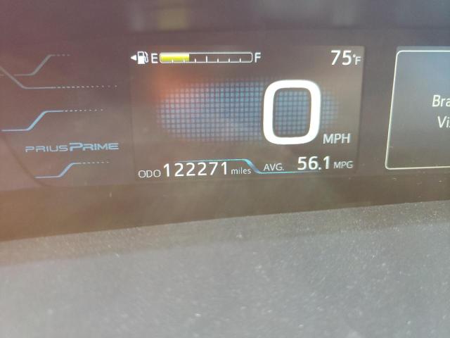 JTDKARFP8H3051951 - 2017 TOYOTA PRIUS PRIM SILVER photo 9