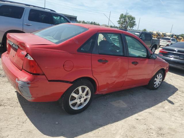 1FAFP34NX5W199243 - 2005 FORD FOCUS ZX4 RED photo 3