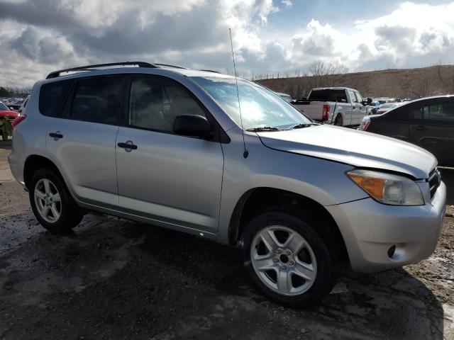 JTMBD33V165025653 - 2006 TOYOTA RAV4 SILVER photo 4