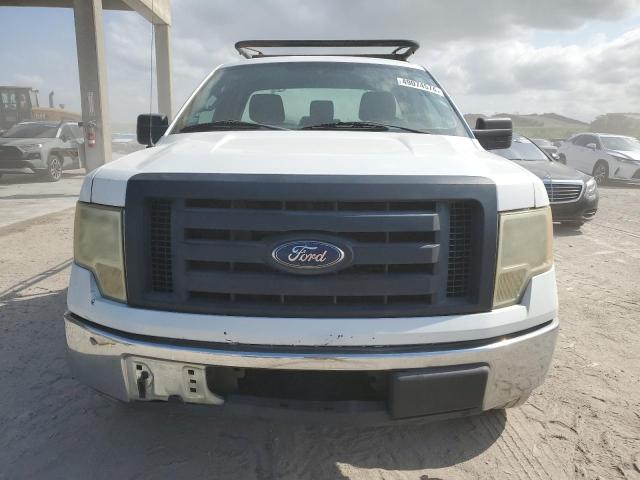 1FTNF1CF3BKE07330 - 2011 FORD F150 WHITE photo 5