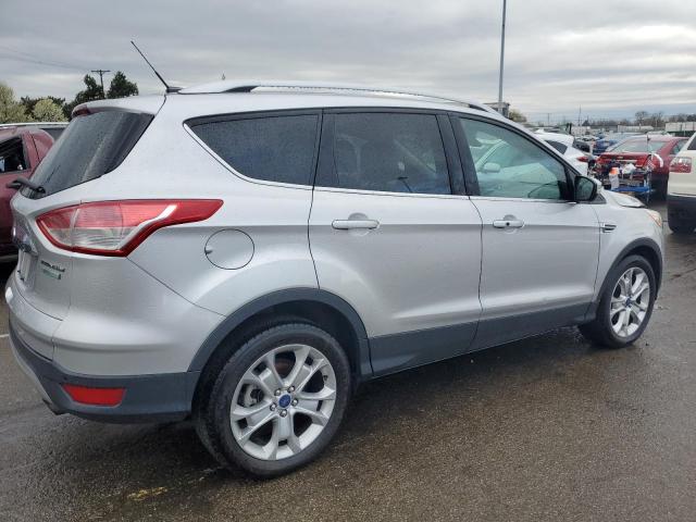 1FMCU0JX7GUC01132 - 2016 FORD ESCAPE TITANIUM SILVER photo 3