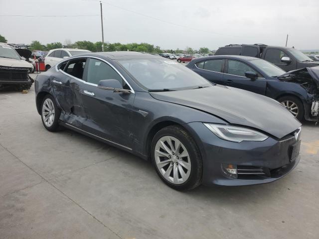 5YJSA1E18GF147983 - 2016 TESLA MODEL S 灰色 照片 4