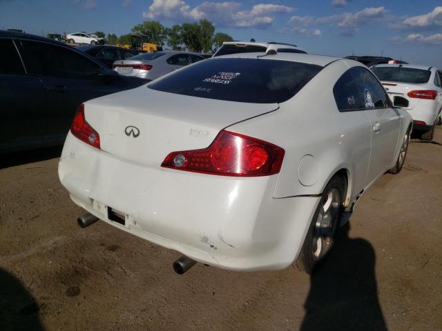 JNKCV54EX3M218296 - 2003 INFINITI G35 WHITE photo 4