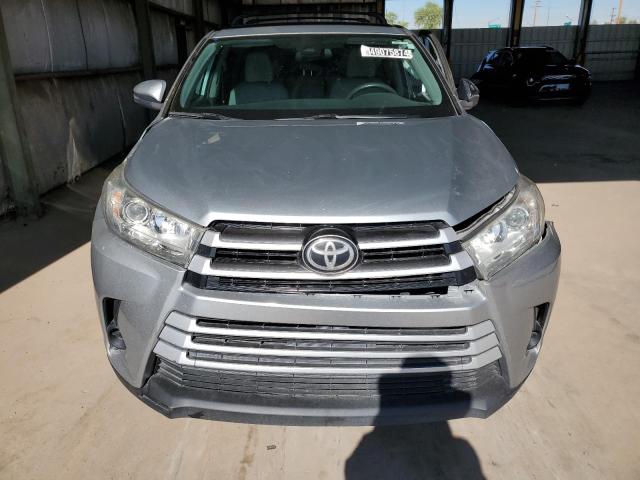 5TDZZRFHXKS343025 - 2019 TOYOTA HIGHLANDER LE SILVER photo 5