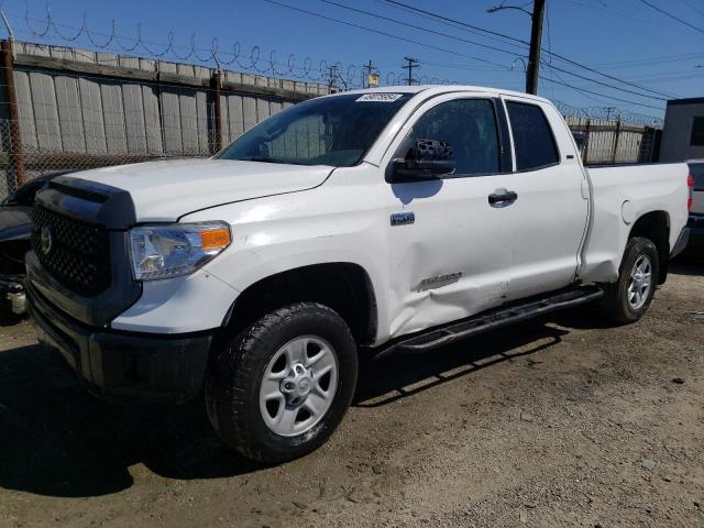 5TFUY5F14LX918577 - 2020 TOYOTA TUNDRA DOUBLE CAB SR/SR5 WHITE photo 1