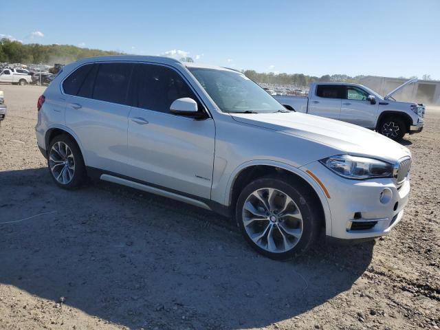 5UXKR6C59F0J77310 - 2015 BMW X5 XDRIVE50I WHITE photo 4