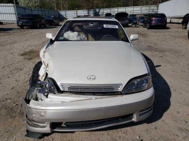 JT8BF12G0T0161426 - 1996 LEXUS ES 300 WHITE photo 5