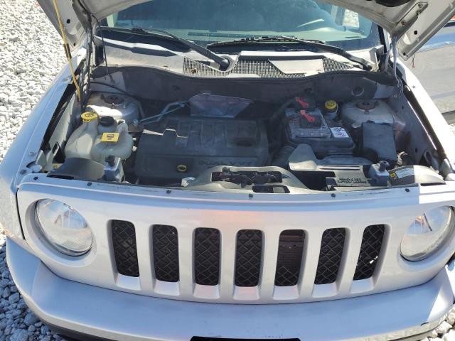 1J4NF1GB4BD251384 - 2011 JEEP PATRIOT SPORT SILVER photo 12