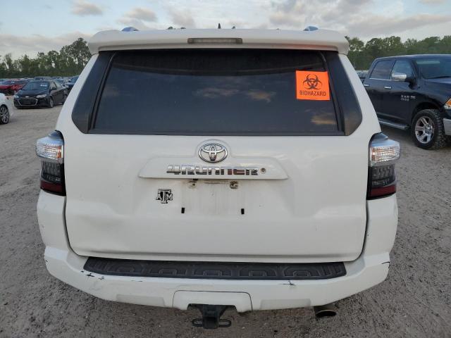 JTEZU5JR2E5071468 - 2014 TOYOTA 4RUNNER SR5 WHITE photo 6