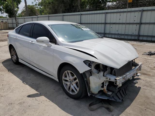 3FA6P0H77ER221941 - 2014 FORD FUSION SE WHITE photo 4