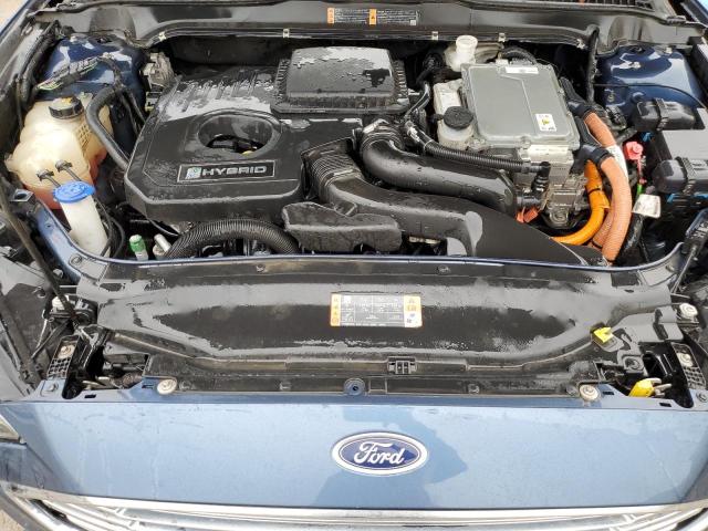 3FA6P0LU8JR138476 - 2018 FORD FUSION SE HYBRID BLUE photo 11