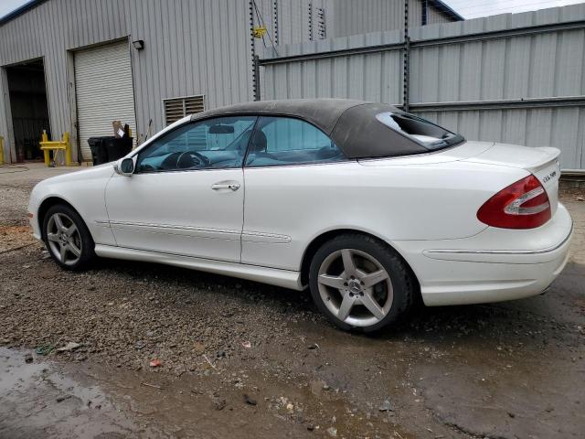 WDBTK75GX5T035378 - 2005 MERCEDES-BENZ CLK 500 WHITE photo 2