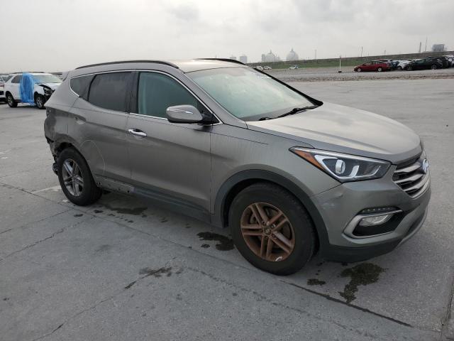 5NMZU3LB2HH018019 - 2017 HYUNDAI SANTA FE S SILVER photo 4