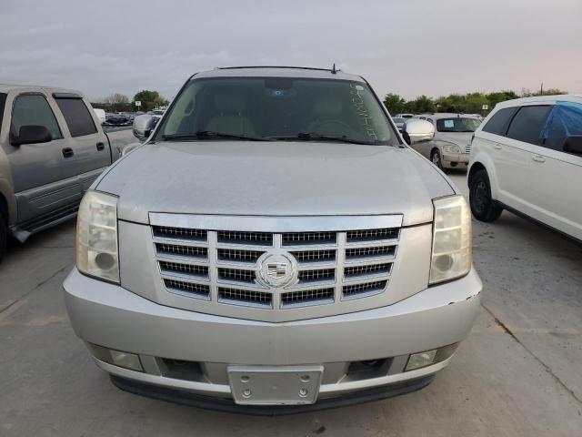 1GYUKAEF7AR123736 - 2010 CADILLAC ESCALADE SILVER photo 5