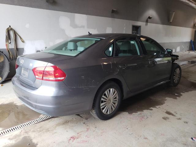 1VWAT7A37FC002359 - 2015 VOLKSWAGEN PASSAT S GRAY photo 3