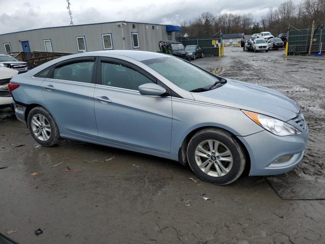 5NPEB4AC5DH774186 - 2013 HYUNDAI SONATA GLS BLUE photo 4