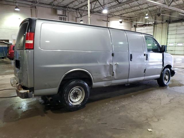 1GCGG29CX91149977 - 2009 CHEVROLET EXPRESS G2 GRAY photo 3