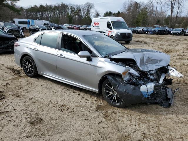 4T1G11AK3NU664225 - 2022 TOYOTA CAMRY SE SILVER photo 4