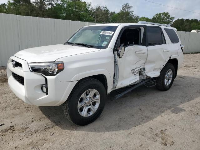 JTEZU5JR1J5188811 - 2018 TOYOTA 4RUNNER SR5 WHITE photo 1