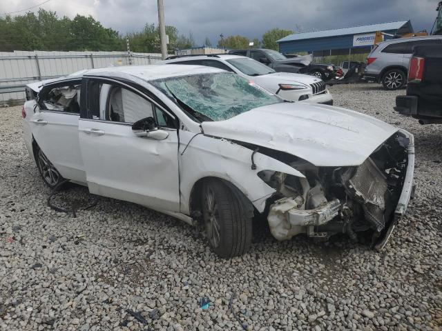 3FA6P0CD3KR140363 - 2019 FORD FUSION SEL WHITE photo 4