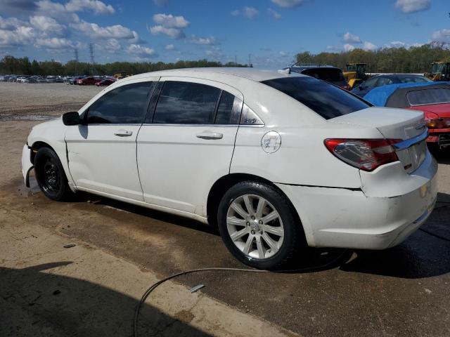 1C3CCBAB8DN689850 - 2013 CHRYSLER 200 LX WHITE photo 2