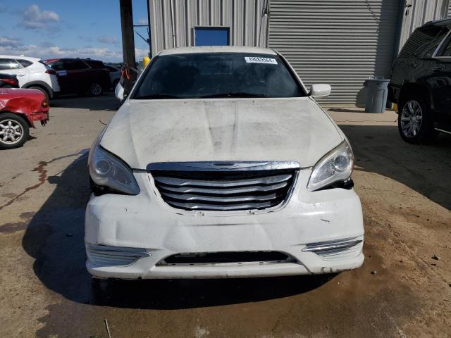 1C3CCBAB8DN689850 - 2013 CHRYSLER 200 LX WHITE photo 5