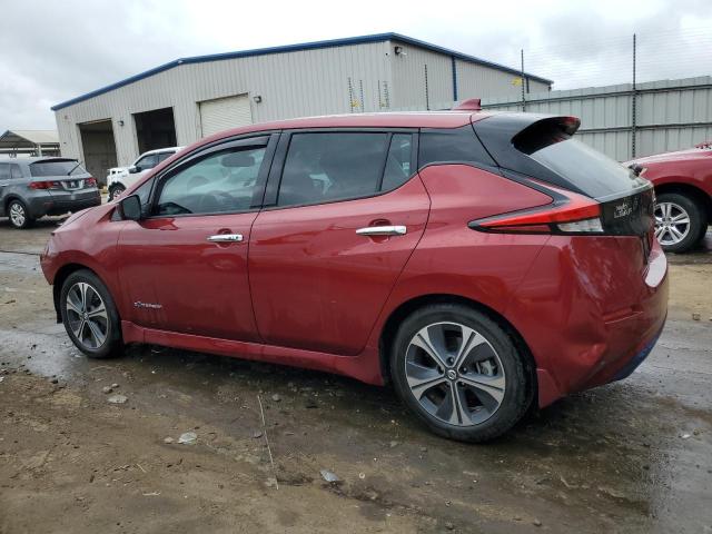 1N4AZ1CP1JC306641 - 2018 NISSAN LEAF S MAROON photo 2