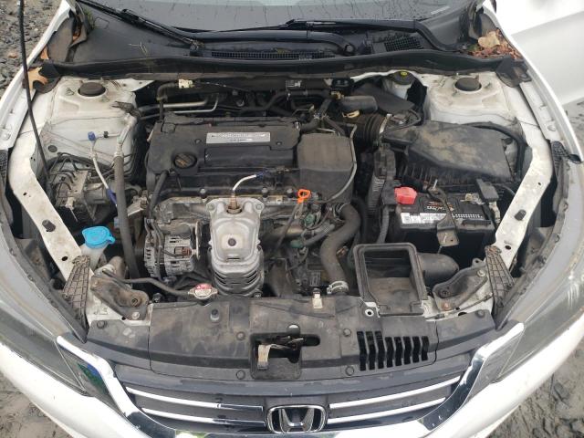 1HGCR2F34FA135969 - 2015 HONDA ACCORD LX WHITE photo 11