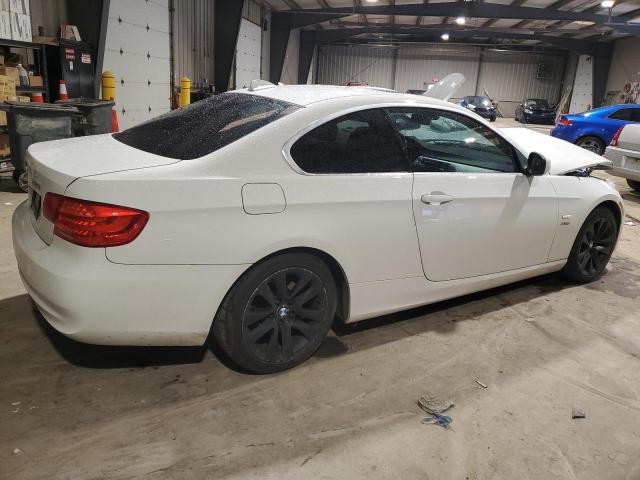 WBAKF3C55BE445675 - 2011 BMW 328 XI WHITE photo 3