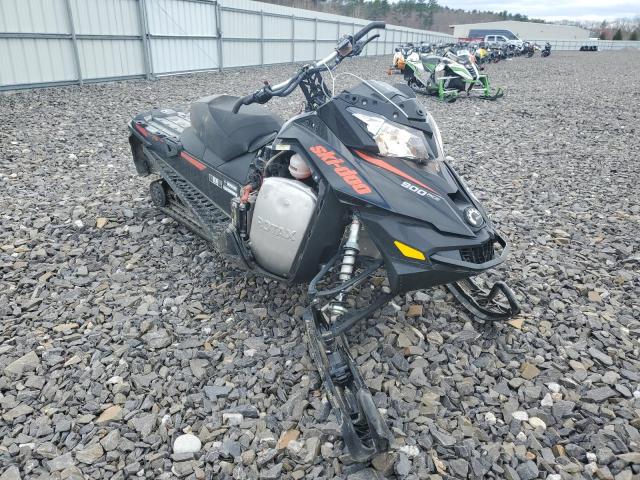 2BPSMBFA3FV000847 - 2015 SKI DOO RENEGADE BLACK photo 1