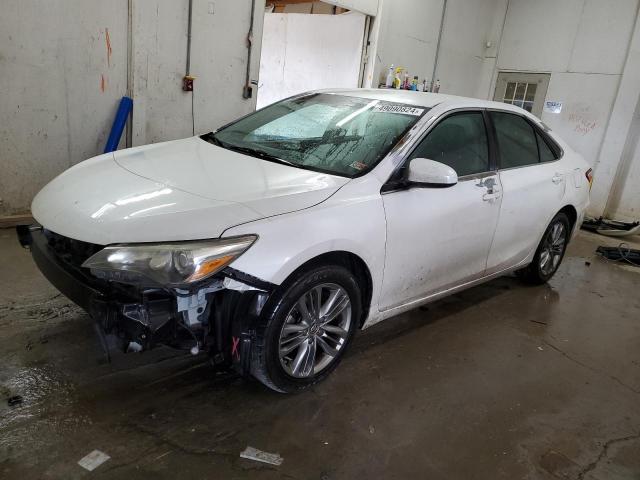 4T1BF1FKXFU043537 - 2015 TOYOTA CAMRY LE WHITE photo 1