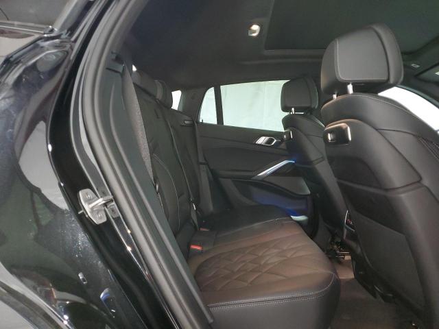 5UX33EX04R9S91133 - 2024 BMW X6 XDRIVE40I BLACK photo 11