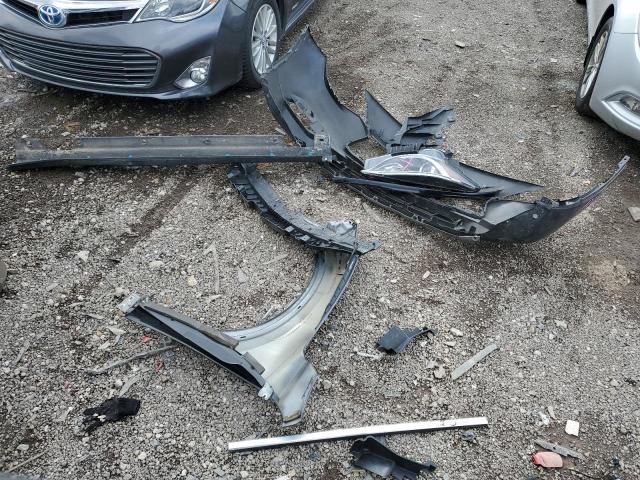 SJKCH5CR2JA059525 - 2018 INFINITI QX30 BASE Grau Foto 13