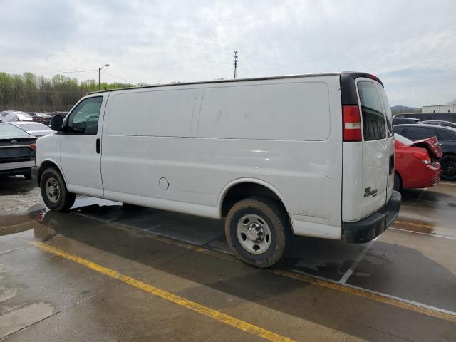 1GCWGGFA5D1105440 - 2013 CHEVROLET EXPRESS G2 WHITE photo 2