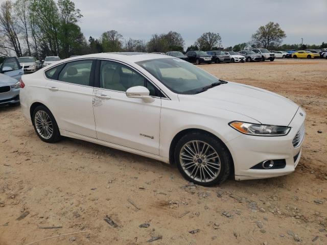 3FA6P0LU7DR336695 - 2013 FORD FUSION SE HYBRID WHITE photo 4