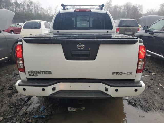 1N6AD0EV0FN719321 - 2015 NISSAN FRONTIER S WHITE photo 6