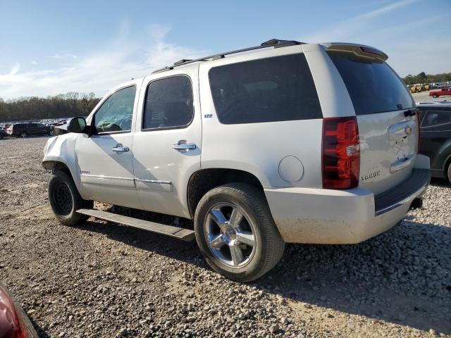 1GNSKCE06BR274208 - 2011 CHEVROLET TAHOE K1500 LTZ WHITE photo 2