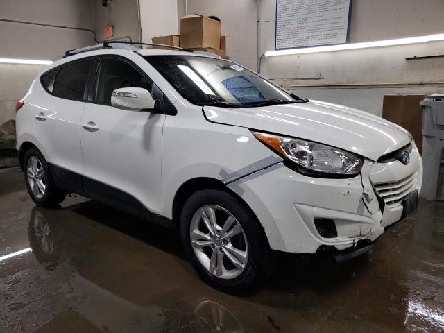 KM8JU3AC0CU437119 - 2012 HYUNDAI TUCSON GLS WHITE photo 4