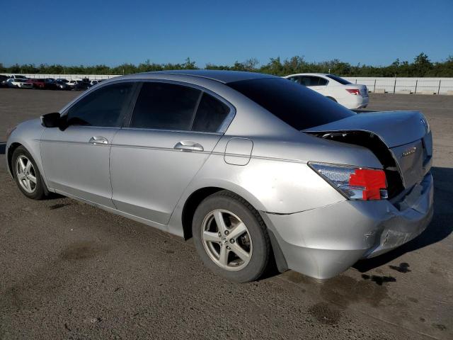 1HGCP26379A131537 - 2009 HONDA ACCORD LX SILVER photo 2