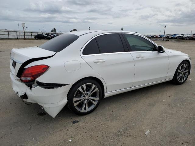 55SWF4JB5FU086124 - 2015 MERCEDES-BENZ C 300 WHITE photo 3