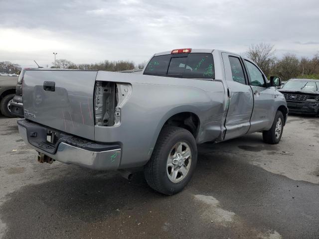 5TBRT54158S458360 - 2008 TOYOTA TUNDRA DOUBLE CAB SILVER photo 3