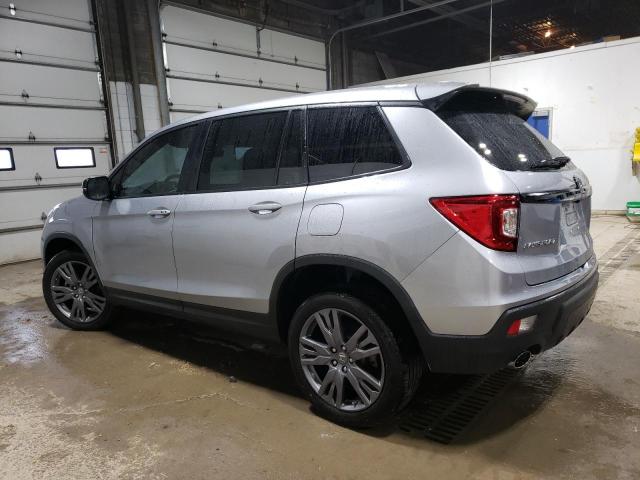 5FNYF8H59KB010434 - 2019 HONDA PASSPORT EXL SILVER photo 2