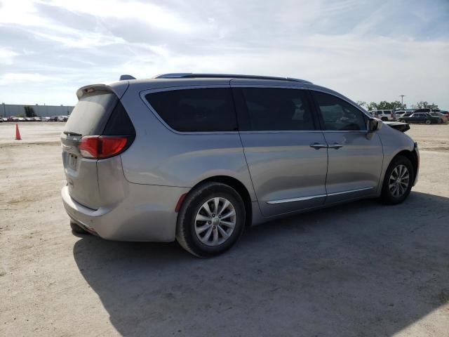 2C4RC1BG3KR583056 - 2019 CHRYSLER PACIFICA TOURING L SILVER photo 3