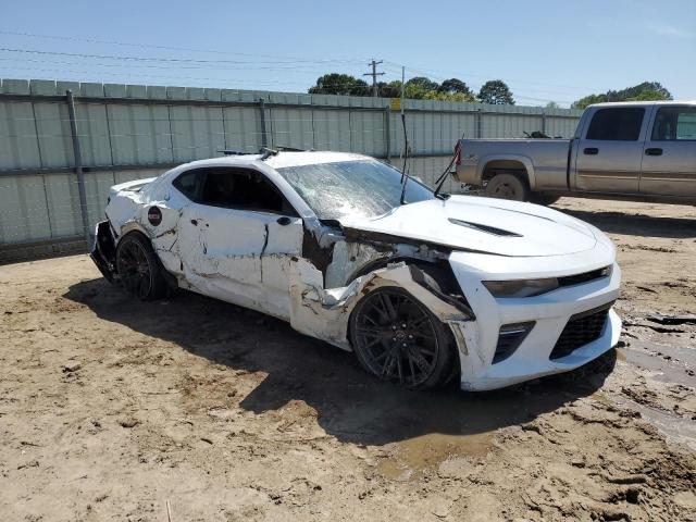 1G1FH1R78G0142074 - 2016 CHEVROLET CAMARO SS WHITE photo 4