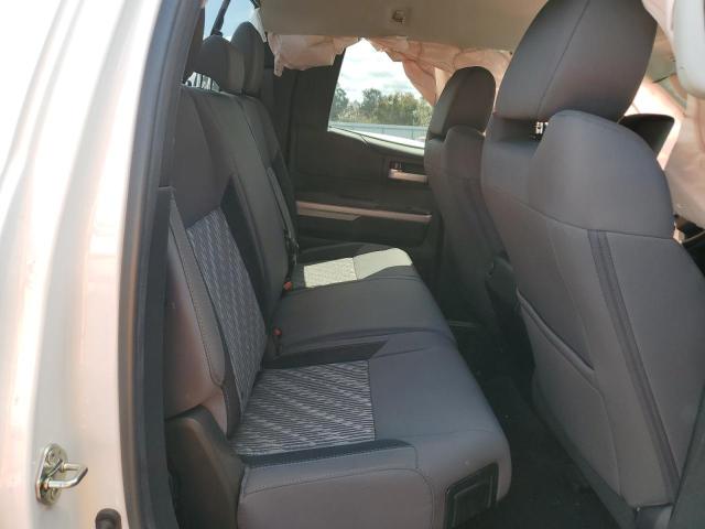 5TFUY5F12LX933305 - 2020 TOYOTA TUNDRA DOUBLE CAB SR/SR5 WHITE photo 10